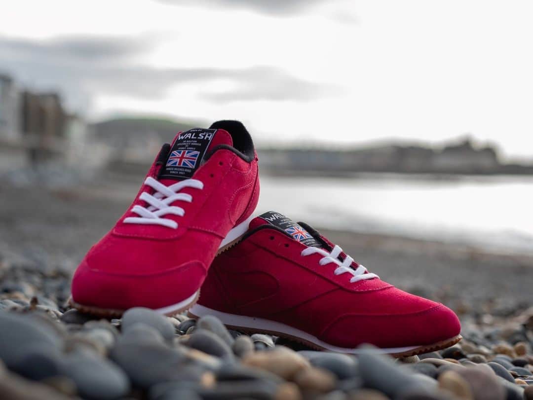 ウォルシュのインスタグラム：「Shop the Walsh Winter Sale whilst stock lasts . . #normanwalshuk #normanwalsh #britishmanufacturing #madeinbritain #ukmfg #shoes #footwear #sneakers」
