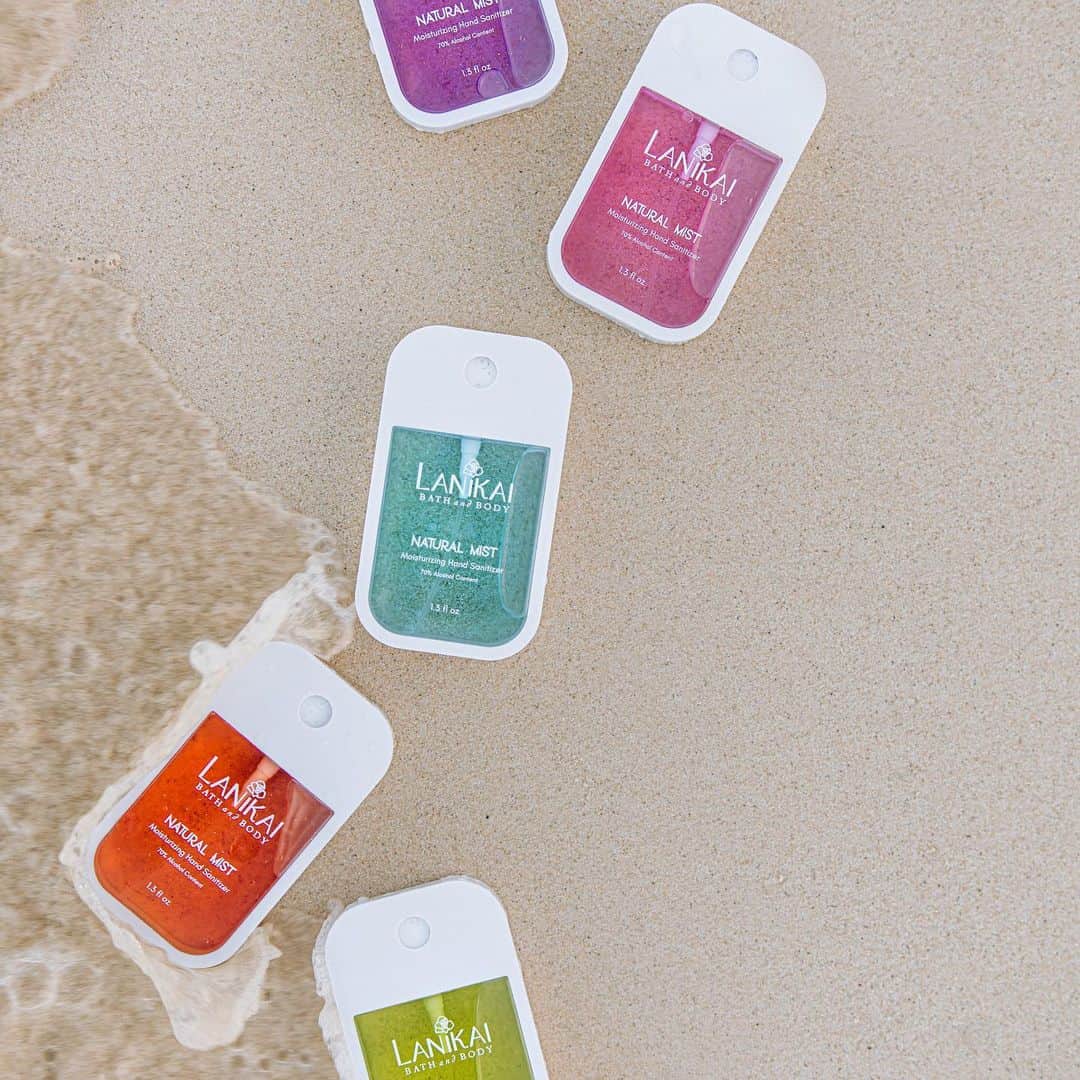 Lanikai Bath and Bodyさんのインスタグラム写真 - (Lanikai Bath and BodyInstagram)「A pocket full of sun & surf...an essential worker at your fingertips.   Compact but mighty- a scent that will take you to Lanikai Beach in a spritz!  Beach is a cool, fresh fragrance. Orchid flowers complimented with rosewater and sweet heliotrope petals. Warming nuances of vanilla flower, musk and sun soaked amber.  Also available in the following Lanikai signature scents: Plumeria {Pink Case}, Pikake {White Case}, Beach {Blue Case}, Guava {Orange Case} and Lavender {Purple Case}  💦  #natural #organic #nontoxic #selfcare #wellness #healthy #prevention  #handsanitizer #aloe #softskin #hawaii #mango #lavender #ocean #coconut #guava #plumeria #pikake #beach #unscented #lanikai #honolulu #havealohawilltravel #lanikaibathandbody」1月16日 3時37分 - lanikaibathandbody
