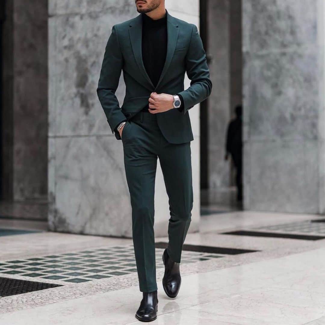 Daily Suitsのインスタグラム：「Rate the look out of 10」