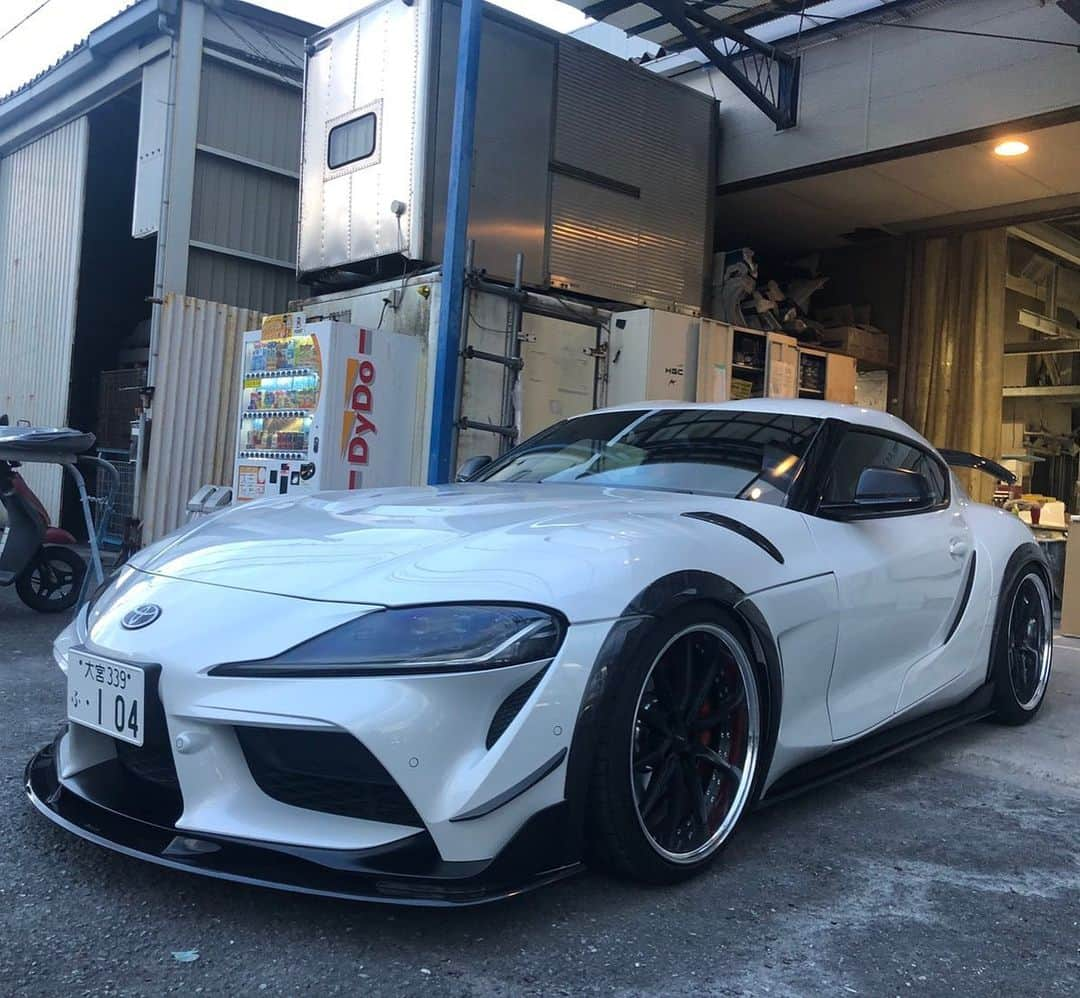 Spirits Artisanさんのインスタグラム写真 - (Spirits ArtisanInstagram)「TOYOTA Supra A90  Bodykit: Artisanspirits/// : SPORTS LINE BLACK LABEL  New parts release  BONNET HOOD  FRONT CANARD  FENDER DUCT PANEL  REAR WING  Model code : SZ/SZ-R/RZ : 2019〜  Wheel : ARTISAN SPIRITS : CORART A５  Tire : YOKOHAMA : ADVAN Sport V105 @yokohamatire  Suspension： BLITZ : DAMPER ZZ-R : @blitz.co.ltd  contact : www.artisanspirits.co.jp   USA : #evasivemotorsports #butlertire   Canada : #advanced_auto_performance  #ottoautoservice  Taiwan : #車庫小舗  Hong kong : #nigeljdmparts  Russia : #suvproject  Indonesia : #premierautowerkz  Philippine : #jworksunlimited  Bahrain : #kanooperformance  Saudi Arabia : #ksawheels Kazakhstan : #spoiler.kz Riyadh : #ksawheels ＿  #artisanspirits #artisan  #アーティシャンスピリッツ#アーティシャン #toyota #toyotasupra #supra  #supraa90 #a90supra #toyotagram #トヨタ #スープラ #トヨタスープラ  #racecar  #gazooracing #grsupra #csr2」1月15日 20時01分 - artisan_spirits