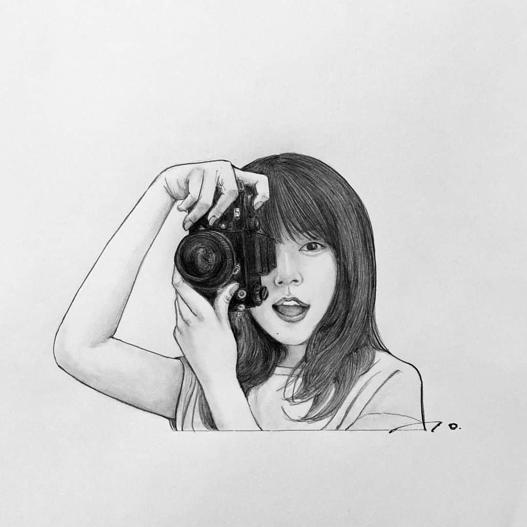 逢坂庵さんのインスタグラム写真 - (逢坂庵Instagram)「sketch0116 ・ ・ #pencilart #portrait #portraitsketch #actress #illustration #illustagram #monochrome #arimurakasumi #kasumiarimura #鉛筆画 #人物画 #素描 #美人画 #女優 #イラスト #イラストグラム #モノクロイラスト #有村架純」1月15日 19時58分 - ohzaka_an