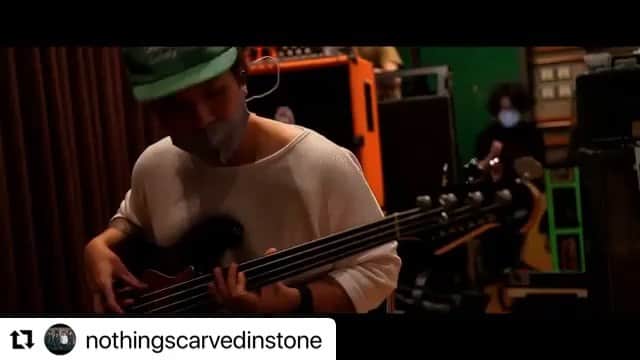 生形真一のインスタグラム：「#Repost @nothingscarvedinstone with @make_repost ・・・ 【LINE@特設ページ更新】﻿ ﻿ 昨年11/15にKT Zepp Yokohamaで開催した”Live on November 15th 2020”のハイライト映像を公開しました。﻿ ﻿ オフィシャルLINE＠に登録頂くとご覧になれます。﻿ ﻿ ぜひチェックしてみてください。﻿ ﻿ #nothingscarvedinstone #ナッシングス #ncis #silversunrecords #november15th﻿」