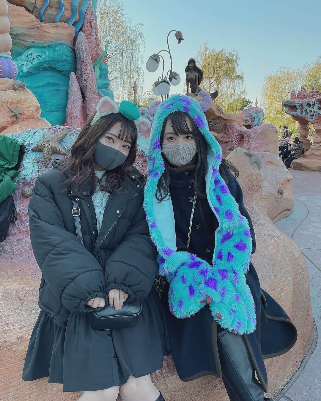 山田寿々さんのインスタグラム写真 - (山田寿々Instagram)「﻿ ﻿ ディズニーシー💙💗💛💚﻿ ﻿ #東京ディズニーシー #東京ディズニーリゾート #リトルマーメイド #ジェラトーニ #サリー #tokyodisneysea #tokyodisneyresort」1月15日 20時47分 - suzu48_tan_1211