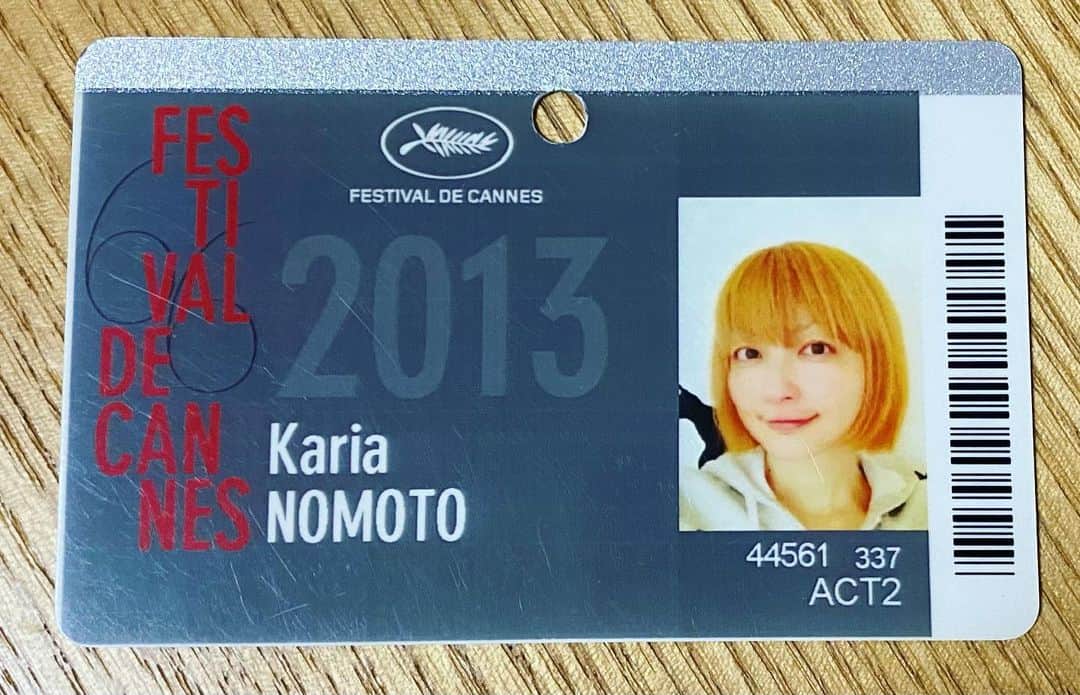 野本かりあのインスタグラム：「懐かしいの出て来た。 #カンヌ国際映画祭　#金髪懐かしい　#2013」