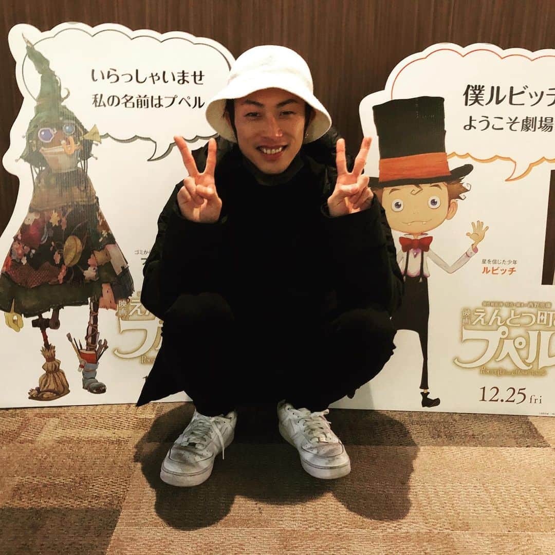 BLADeのインスタグラム：「2回目の えんとつ町のプペル  母親が「謝るな！」 って言うシーン ほんま泣ける。  #えんとつ町のプペル #2プペ　#2ぷぺ」