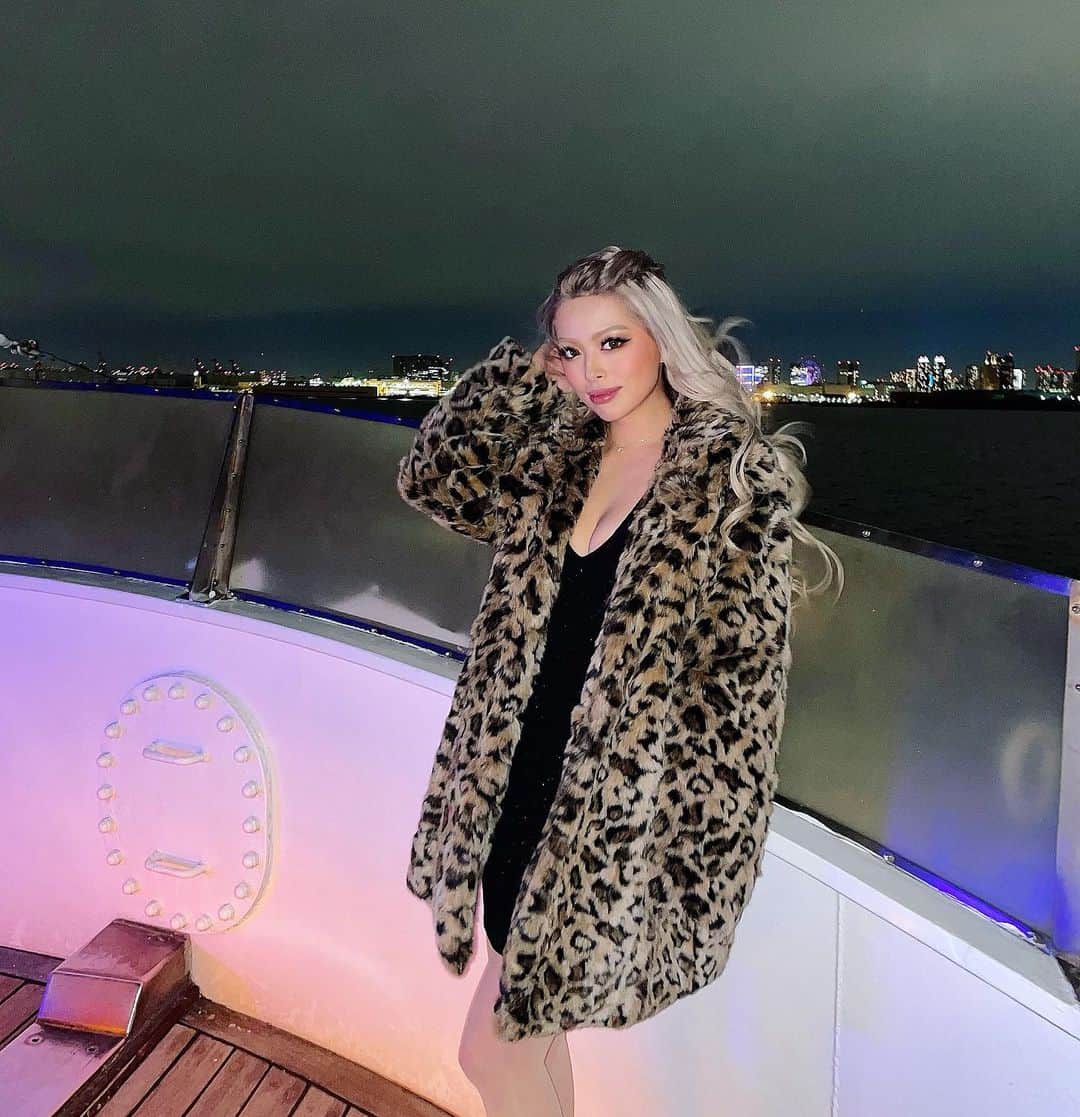 あやか（石山彩花）のグルメインスタ