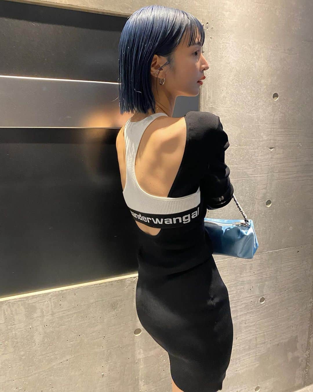 梅村実帆のインスタグラム：「今日 🐋🖤 @alexanderwangny」