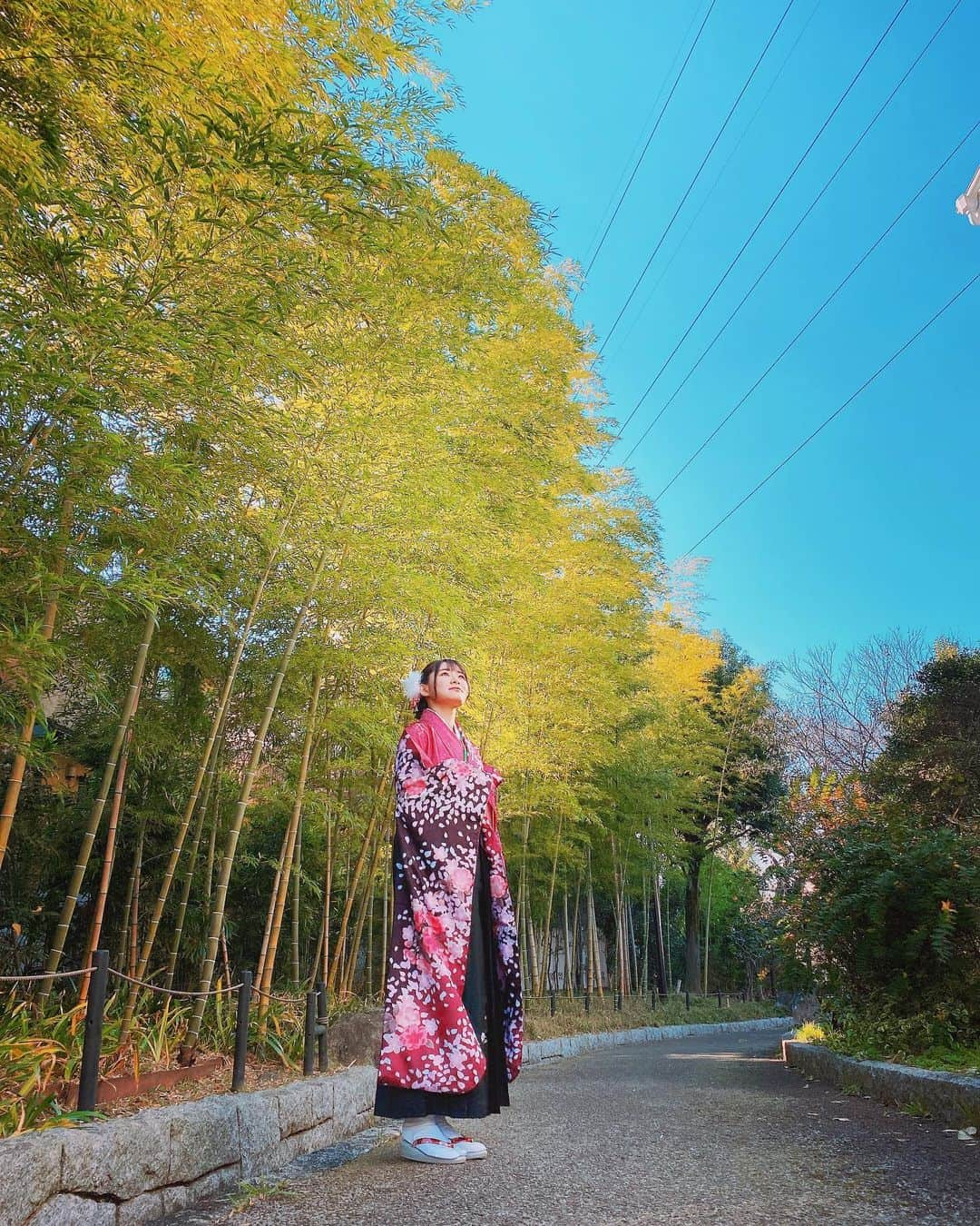 長谷川玲奈さんのインスタグラム写真 - (長谷川玲奈Instagram)「お天気良かったなぁ〜☀️ #声優　#声優パラダイスr  #成人　#羽織袴」1月15日 21時26分 - bbg_rena0315