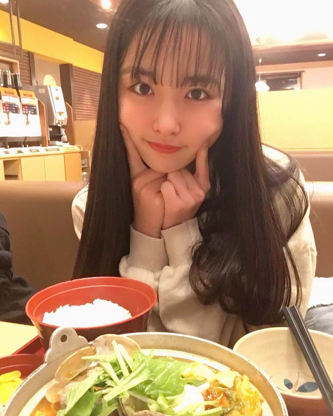 りりさんのインスタグラム写真 - (りりInstagram)「バターチゲ🥰🥰  わかる人にはわかる場所だね‪w  美味しかった🥰🥰  #showroom #おりりroom #Popteen #芸能部 #topteens #トップティーンズ #jmix #ジェイミックス #model #モデル #jc2 #りり#07」1月15日 21時31分 - riiiiiriiii0308