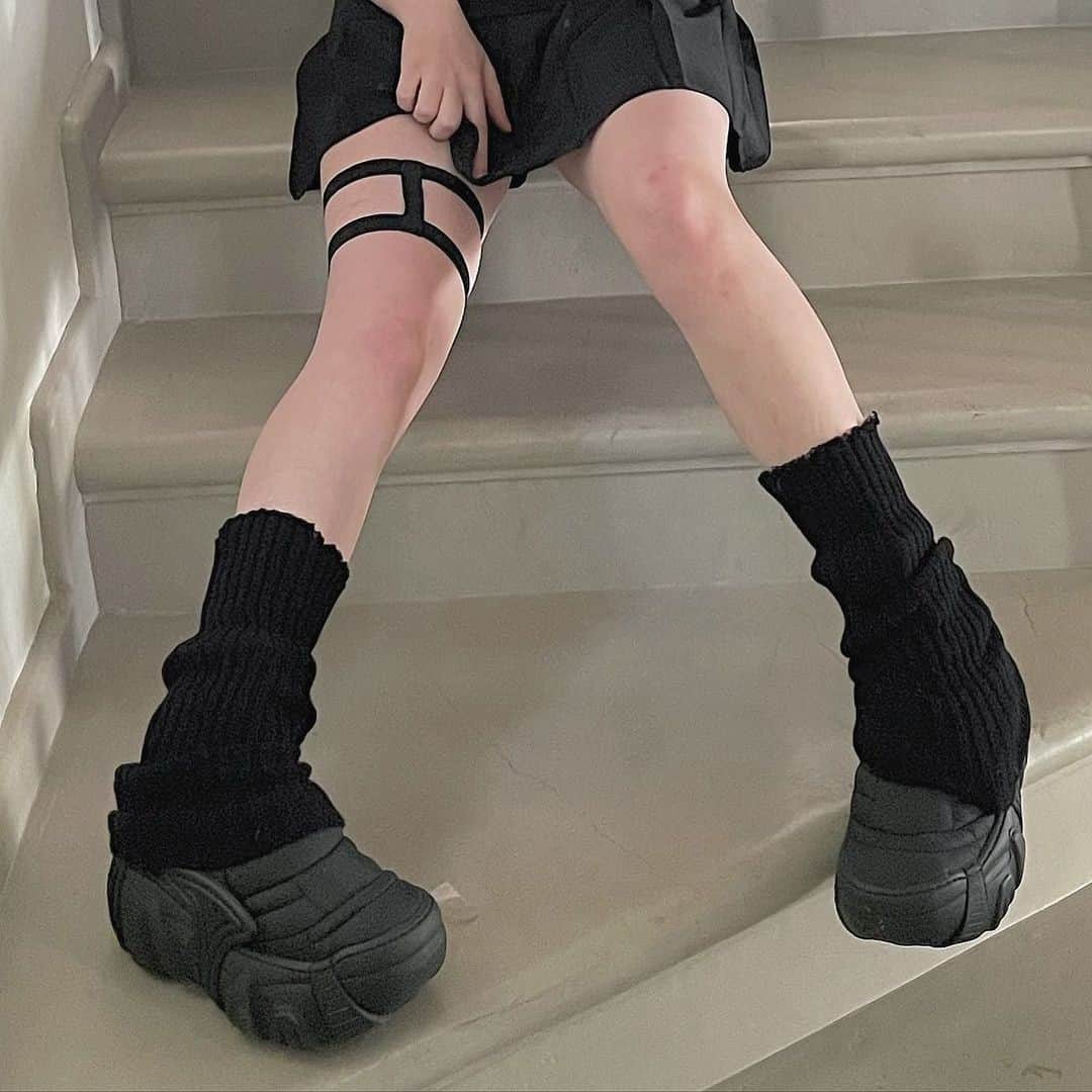 のインスタグラム：「@billieeilish 🖤」