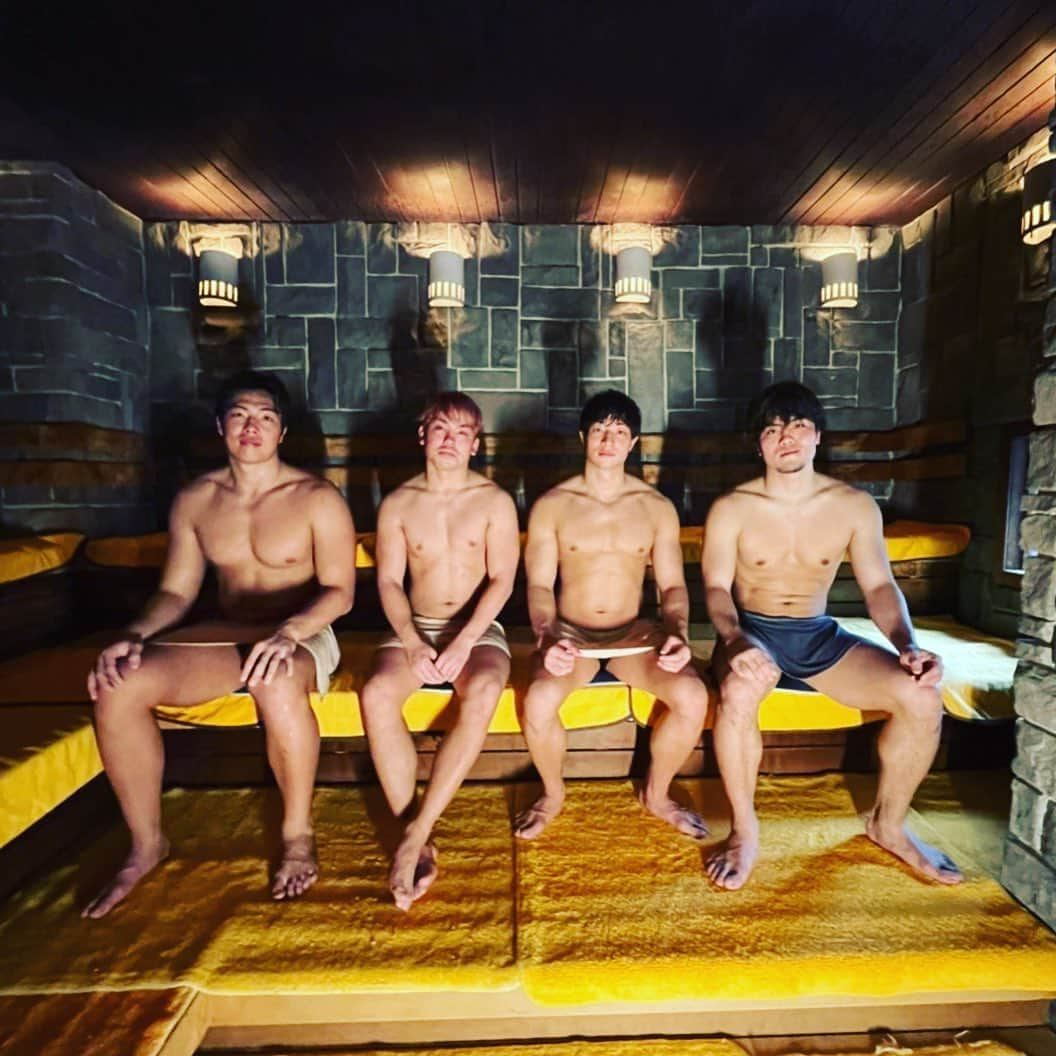 竹下幸之介さんのインスタグラム写真 - (竹下幸之介Instagram)「DDTサ道  #サウナ#サ活#DDTサウナ部」1月15日 21時40分 - takesoup