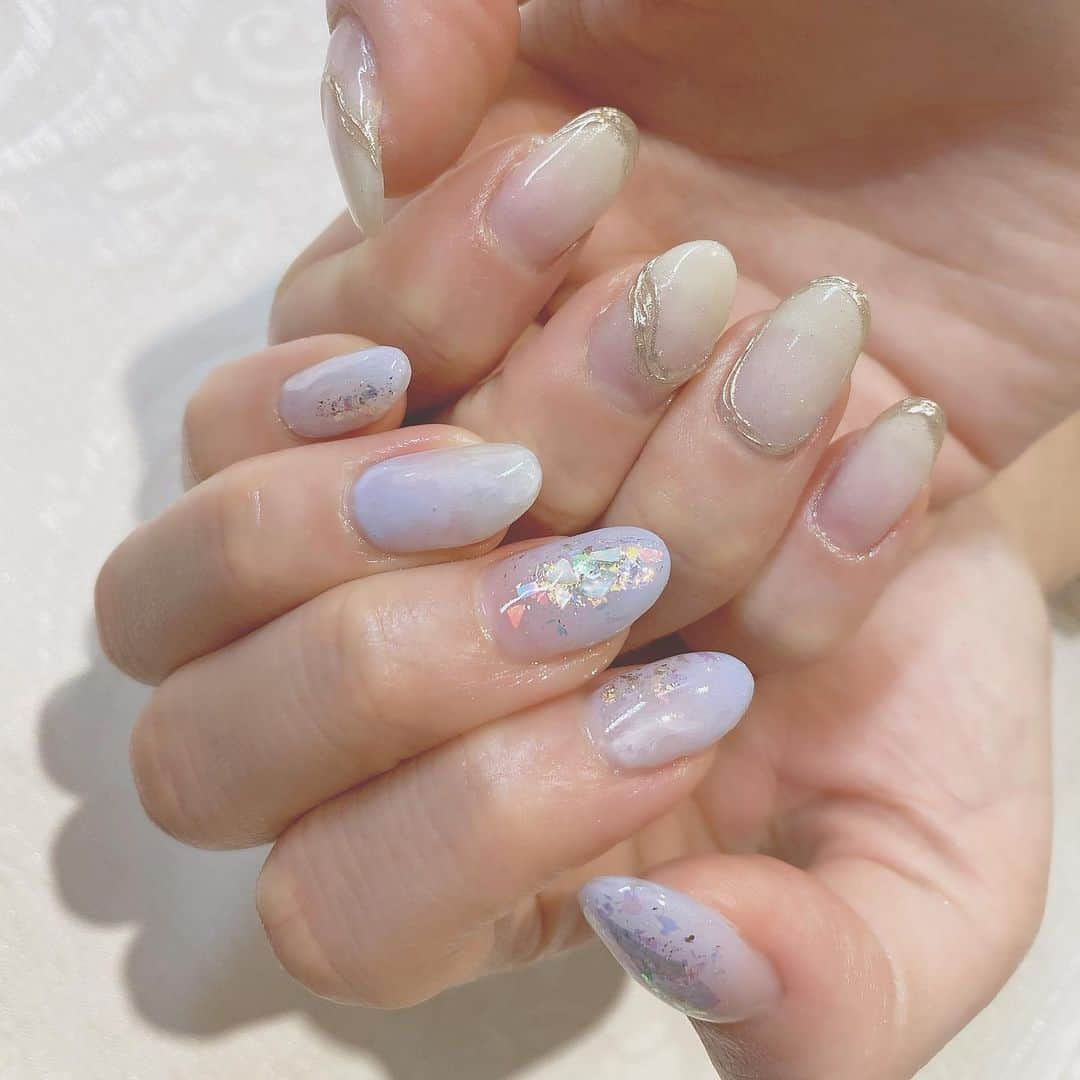 清司麗菜さんのインスタグラム写真 - (清司麗菜Instagram)「キラキラ〜💅💫 . #ネイルデザイン #フレンチネイル」1月15日 21時42分 - seiji_0007