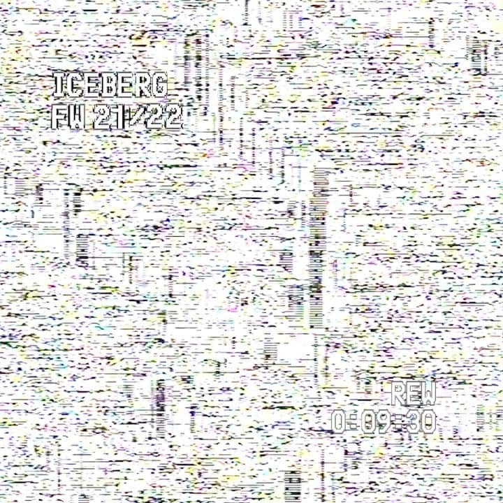 ジェームスロングのインスタグラム：「Digital @iceberg tomorrow」