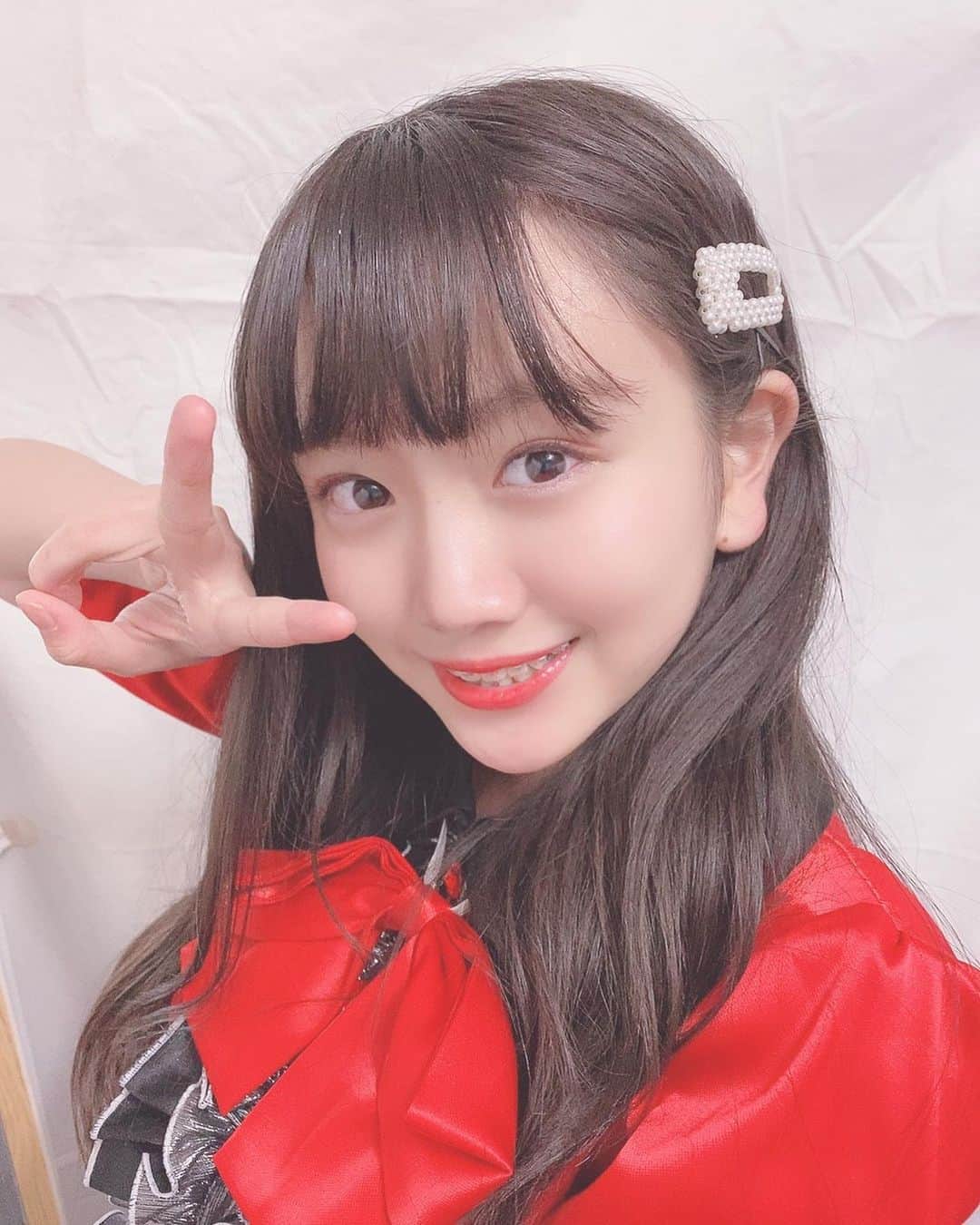 村田万葉のインスタグラム：「❤️ ・ ・ ・ 久しぶりに着た赤ワンピ衣装❤️✨ ・ ・ ・ #衣装 #ワンピース #アイドル」