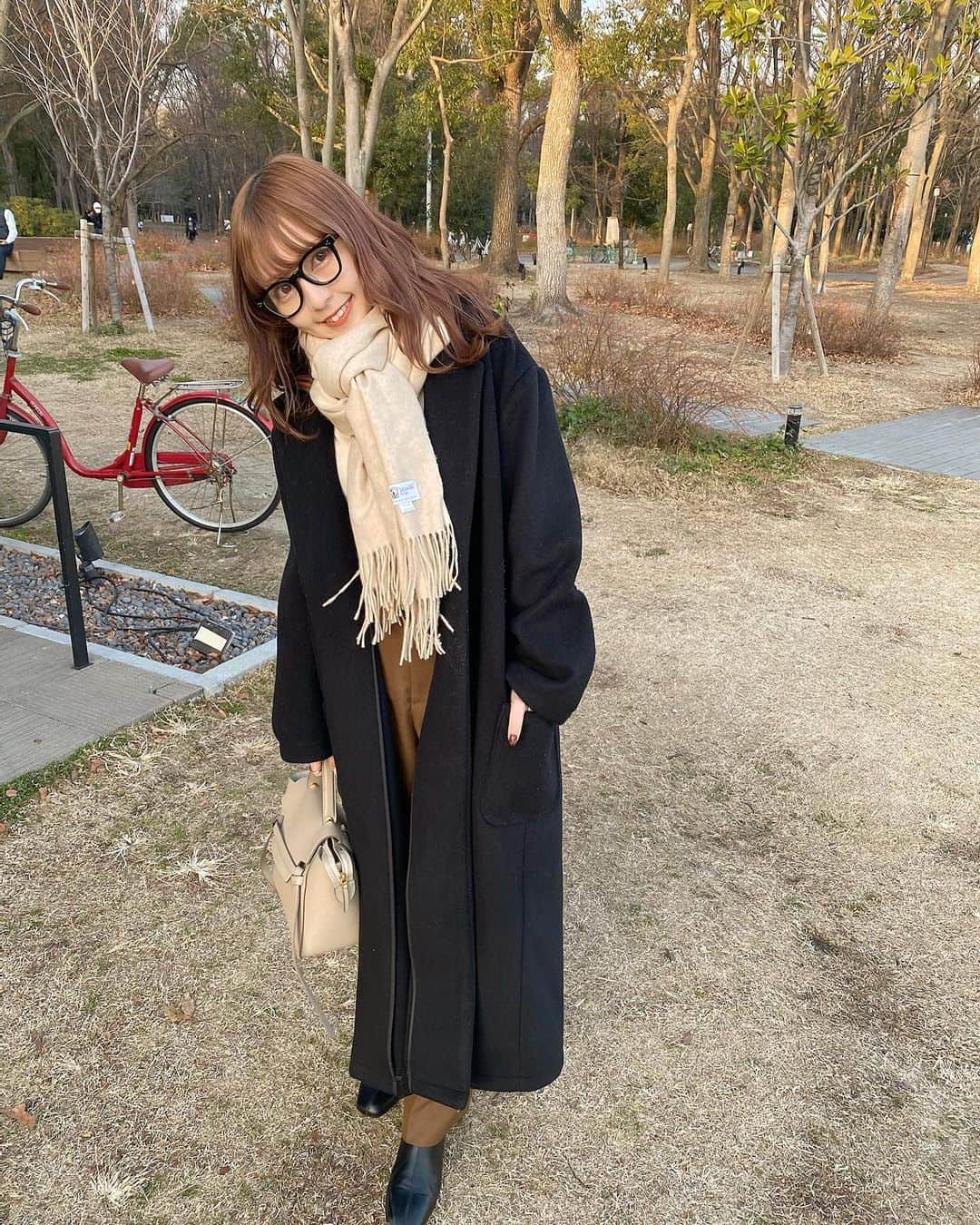 のインスタグラム：「珍しく笑ってる写真失礼します🦦」