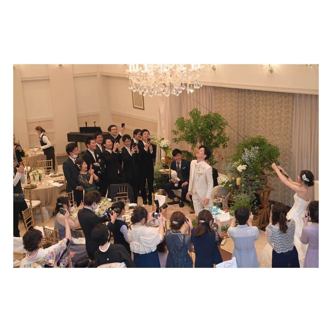 アールベルアンジェNagoyaさんのインスタグラム写真 - (アールベルアンジェNagoyaInstagram)「@art_bell_ange_nagoya  魚釣り！ ではなく 新婦様から新郎様への愛のこもった ファーストバイトです #アールベルアンジェ名古屋  #ファーストバイト #たい焼き #魚釣り #釣竿 #やりたいことをやる #自由 #貸切 #換気 #結婚式  photographer↓↓↓ @nagoya_laviephotography」1月15日 23時01分 - art_bell_ange_nagoya