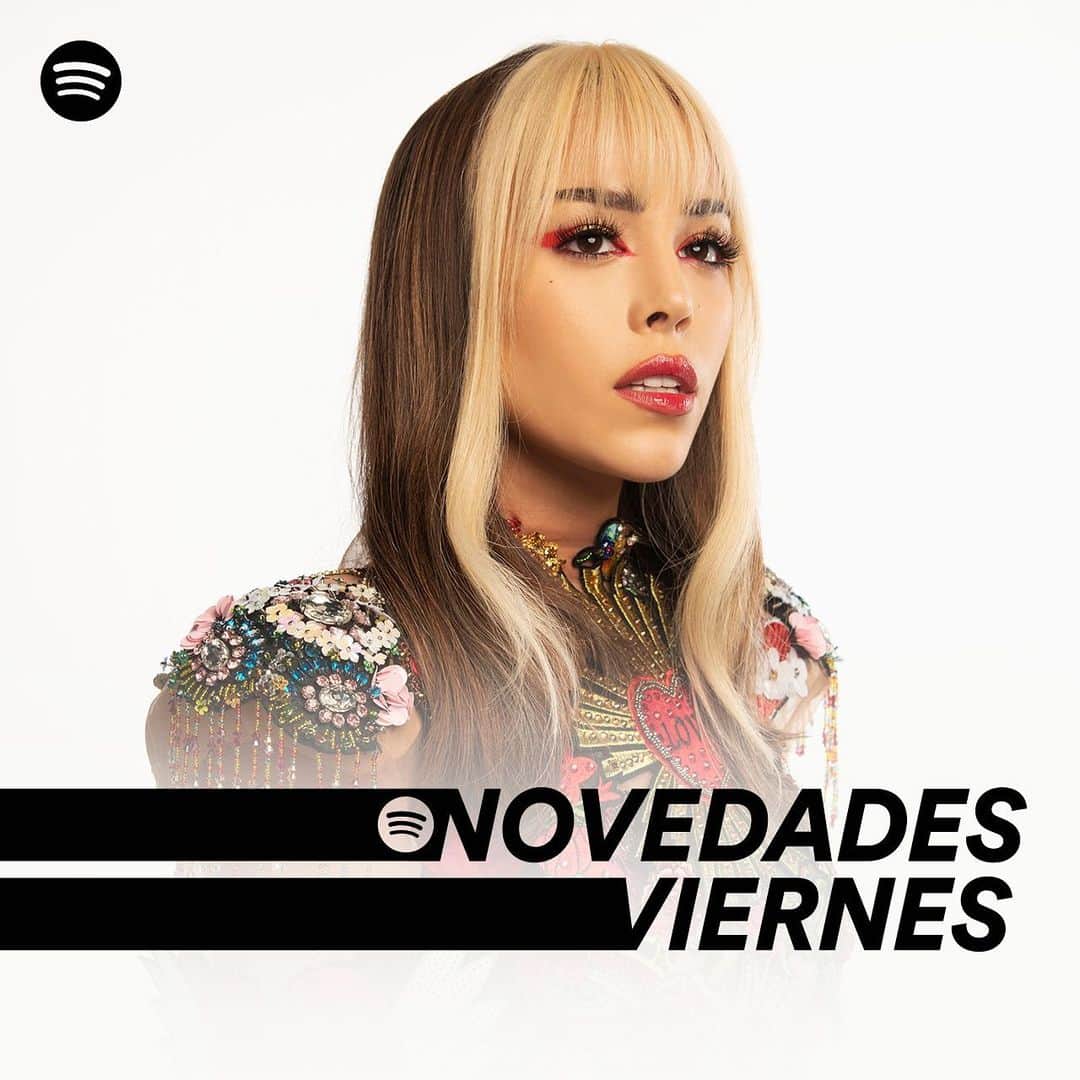 Danna Paolaのインスタグラム：「❤️❤️❤️❤️❤️❤️❤️❤️❤️❤️❤️❤️❤️ No puedo estar más feliz. ¡Estamos en el cover de #NovedadesViernes de @spotifymx! 🥰 #KO 🥀🎸🌶️」