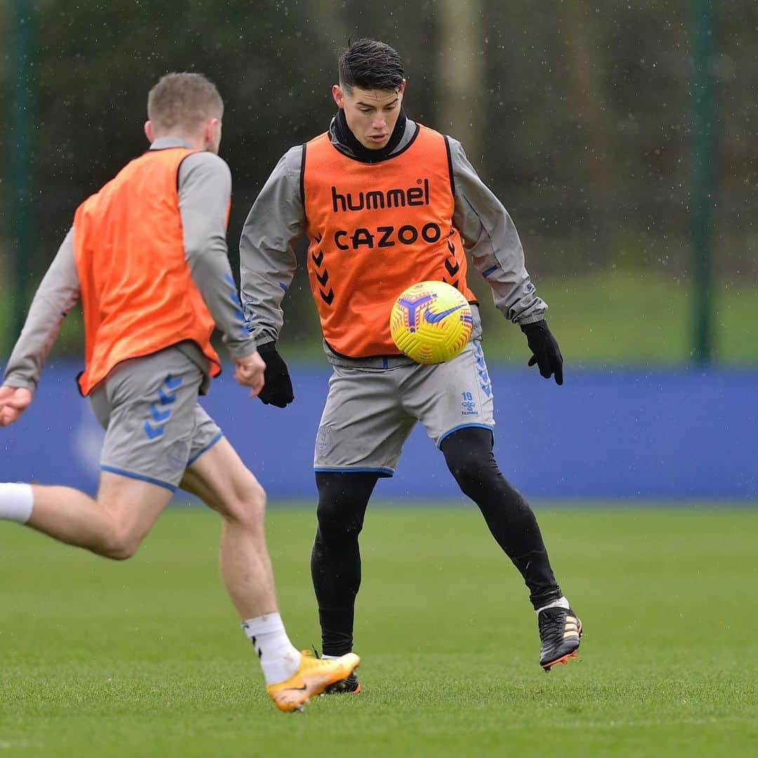 エヴァートンFCさんのインスタグラム写真 - (エヴァートンFCInstagram)「No game this weekend, but work continues! 💪」1月15日 23時45分 - everton