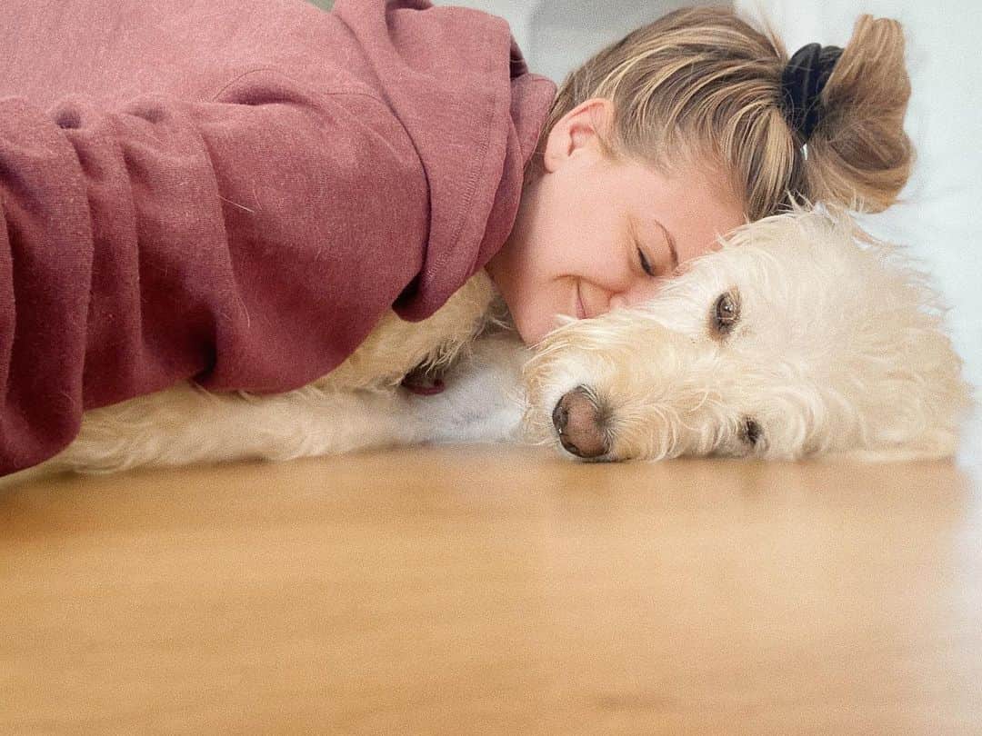 Kelsea Balleriniのインスタグラム：「daily happenings」