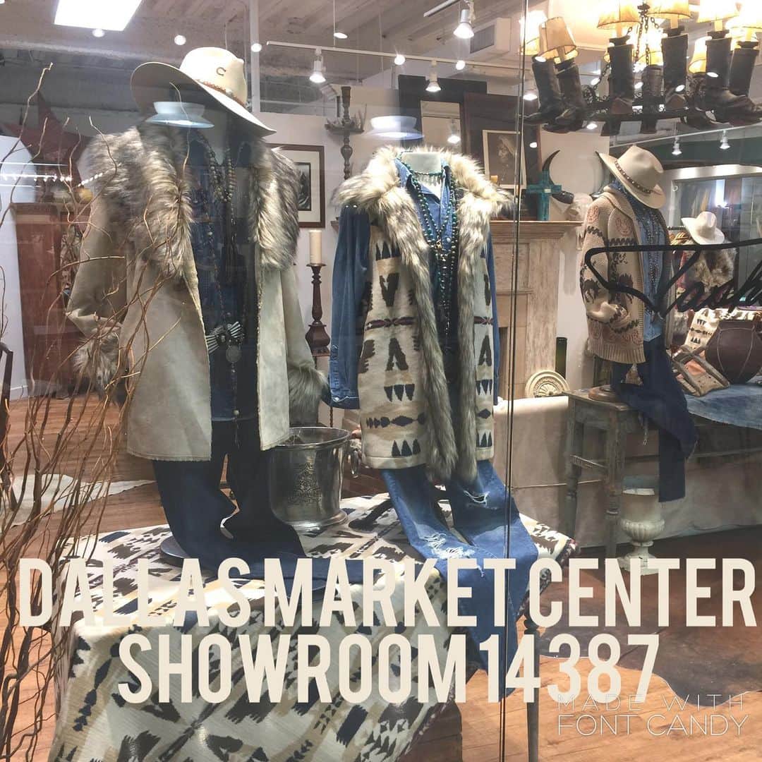 ターシャポリッツィのインスタグラム：「If you’re in Dallas at the WESA market, be sure to stop our showroom (14387) to say hi and see our new Fall 2021 collection. This is our 31st year in business, and we think this is out best collection yet! #tashapolizzi #westernfashion #wesa #dallasmarketcenter #original #westernelegance」