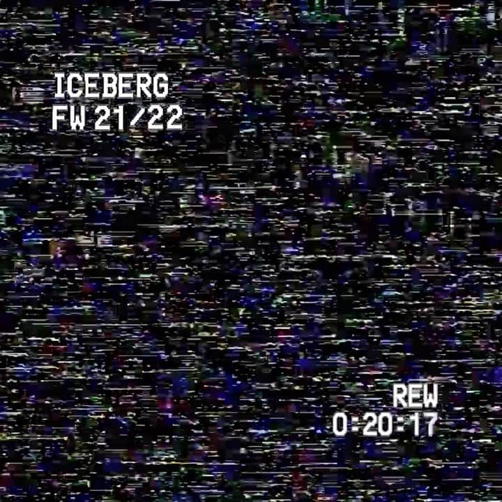 アイスバーグのインスタグラム：「Stay tuned! Watch the new #Iceberg1974 Men’s FW21/22 Collections that will be presented on Saturday 16 th January at 6 PM CET in global live streaming on milanofashionweek.cameramoda.it #MFW」