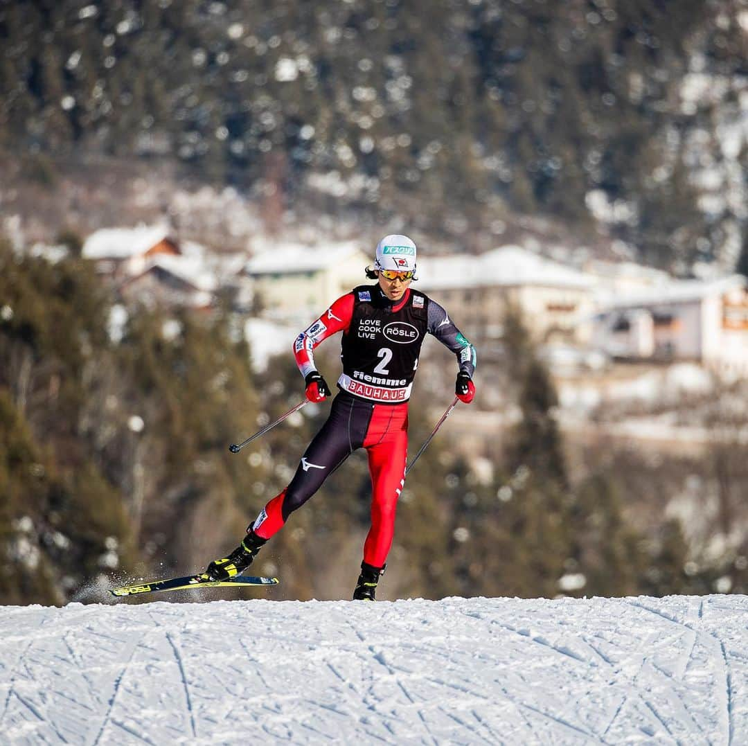 渡部暁斗さんのインスタグラム写真 - (渡部暁斗Instagram)「2021 started with 8th place. I’m in better shape than 2020 for sure. Step by step🤙 #fisnoco #snowjapan #livetoski #oakley #goldwin #swix #poc #kinetixx #バスクリン #アミノバイタル 📷 @nordicfocus」1月16日 1時31分 - wtbakt