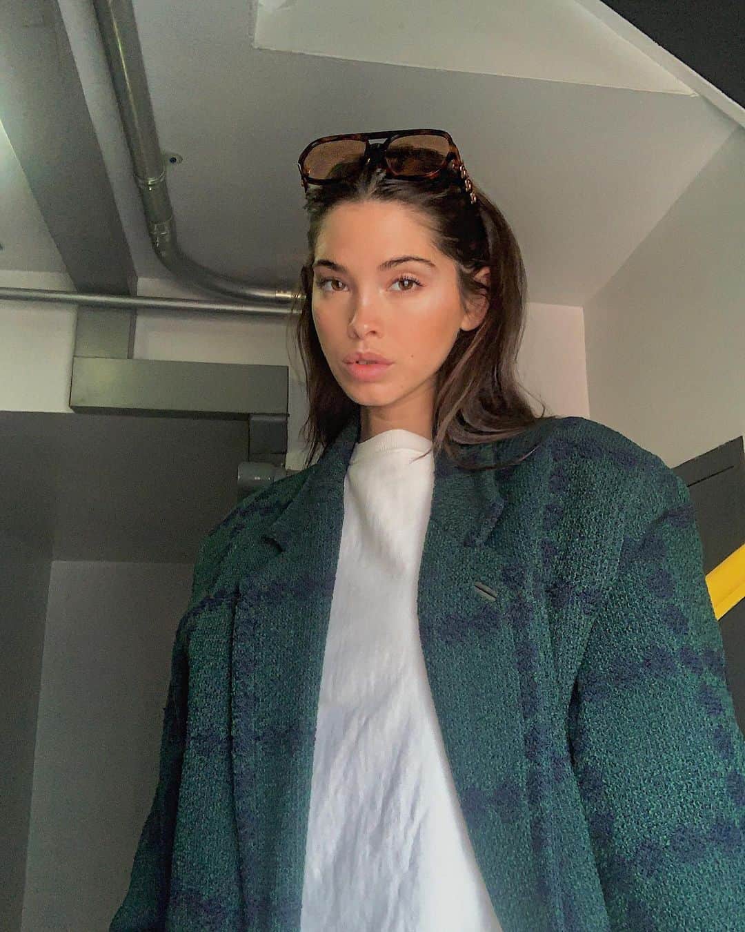ギーザ・ラガースのインスタグラム：「Ocupada.」