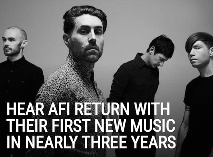 Alternative Pressさんのインスタグラム写真 - (Alternative PressInstagram)「LISTEN: @afireinside offer a taste of their forthcoming 11th studio album with their new songs "Escape From Los Angeles" and "Twisted Tongues"⁠ LINK IN BIO⁠ .⁠ .⁠ .⁠ #afi #afireinside #escapefromlosangeles #twistedtongues #altpress #alternativepress」1月16日 2時03分 - altpress