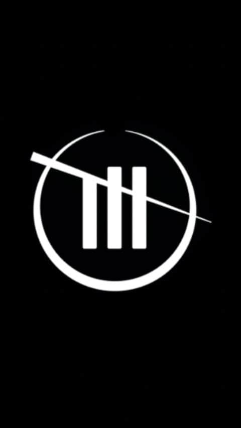 ピットブルのインスタグラム：「I’ve been a fan of the @NASCAR story since the movie ‘Days of Thunder’, now I’m an official co-owner of the @teamtrackhouse racing team. Thank you Justin Marks, Ty Norris, and Daniel Suarez for the great opportunity. This is an amazing way to celebrate my 40th birthday, so Get Ready! Dale!」