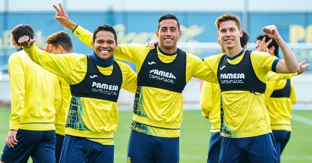 ビジャレアルCFのインスタグラム：「Y los ganadores son... 🥁😂✌️  . And the winners are... 🥁😂✌️  . #Villarreal #futbol #football #soccer #copadelrey」