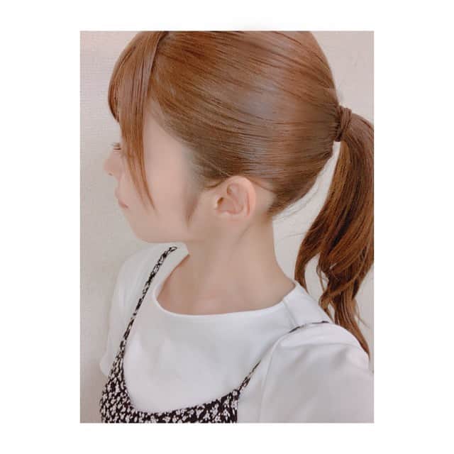 金澤朋子のインスタグラム：「. . 明るめの髪が 恋しくなって来た今日この頃。🤷🏻‍♀️🤷🏼‍♀️💓 . #juicejuice #金澤朋子  #髪色 #明るめ #暗め #どっちも好き #迷う  #みんなはどっち派？ #染める予定 #特になし」