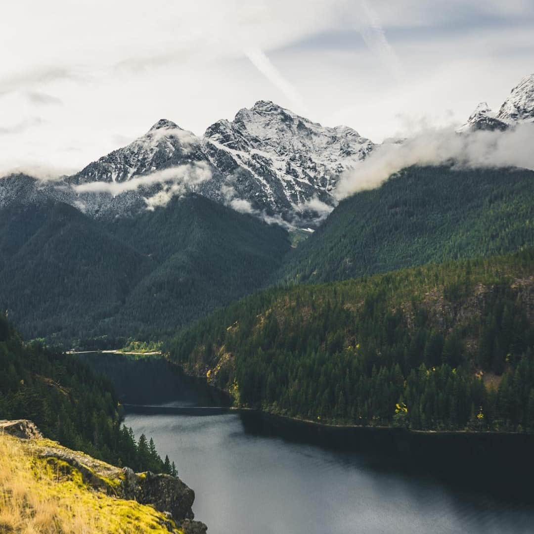 ニクソンのインスタグラム：「Sometimes you just need a change of altitude. What's your go-to summit? #Nixon」