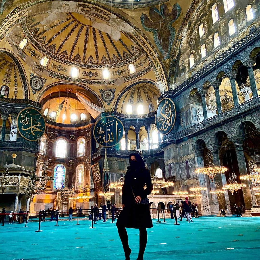 リサ・アンさんのインスタグラム写真 - (リサ・アンInstagram)「Stay Curious...  Hagia Sophia  📸 @rodoslucan」1月16日 5時07分 - thereallisaann