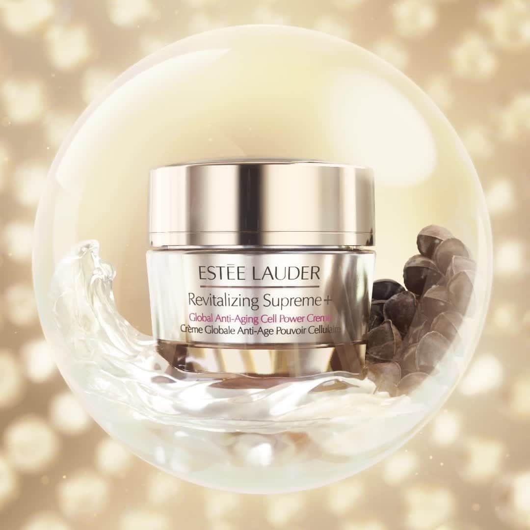 エスティローダーのインスタグラム：「The ultra-soft and smooth texture of #RevitalizingSupreme is infused with botanical ingredients like Moringa, the secret to plumped, healthy and radiant looking skin ✨ Tap to shop now! #SupremeSkinGoals」