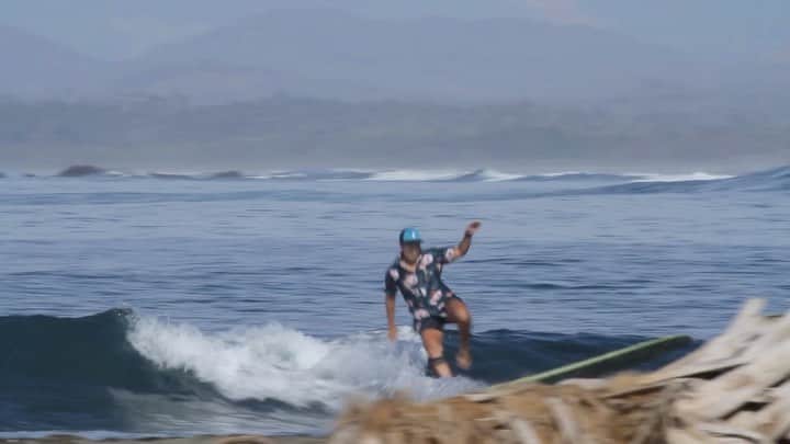 ティファニー・ヨハのインスタグラム：「🍌🍌🍌」