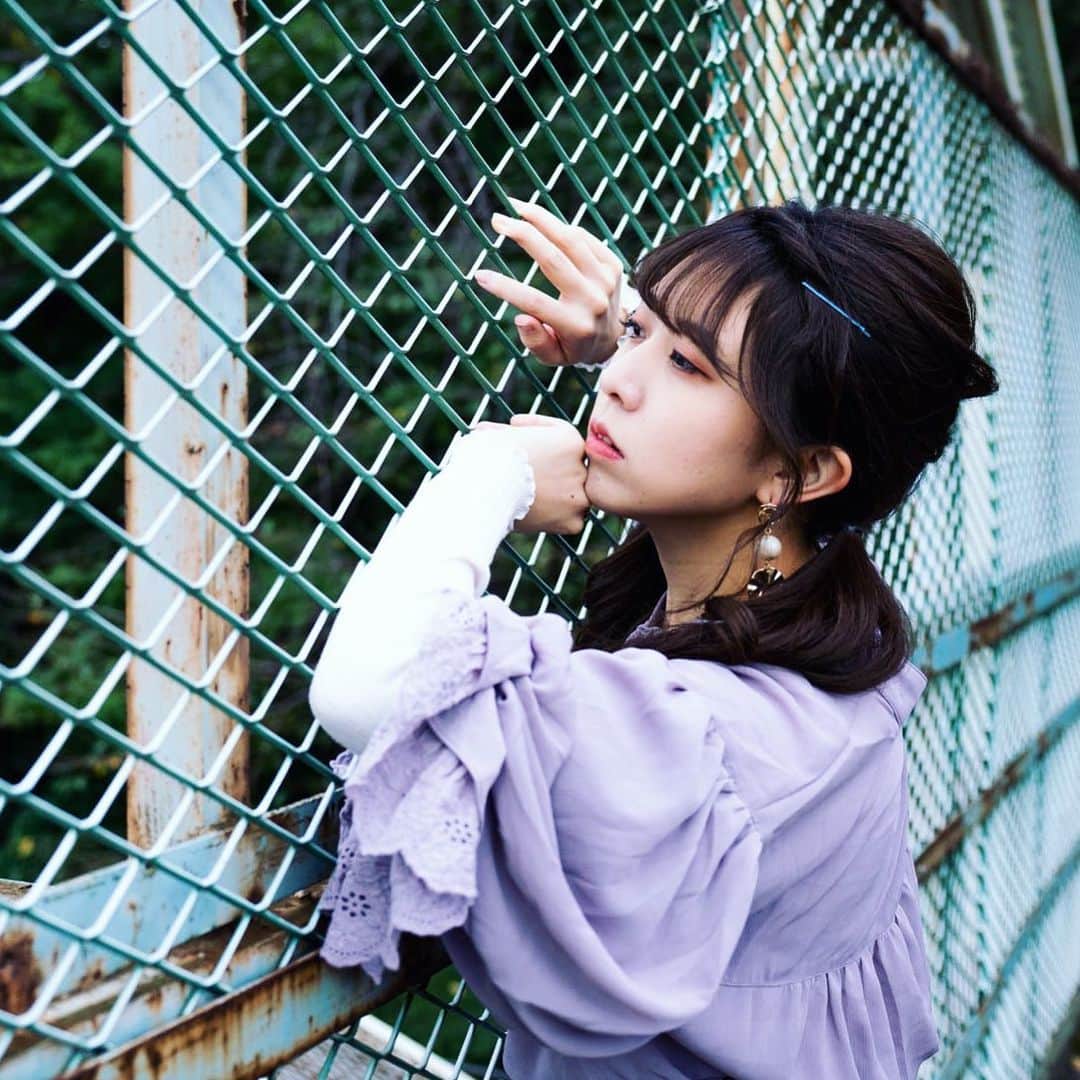 井上麗夢のインスタグラム：「おはよう☀️﻿ ﻿ YouTube開設します！﻿ 今年の目標のひとつ。有言実行！﻿ ﻿ 今日は撮影してくるぞー🎥﻿ ﻿ みんなは再生する親指と﻿ チャンネル登録の人差し指だけ﻿ 万全に準備してね👍🏻👆🏻﻿ ﻿ ﻿ ﻿ そしてTAIYO MAGIC FILMのYouTubeも﻿ 今年から稼働していくのでこちらは﻿ 今のうちからチャンネル登録っっ😎❄️﻿ ﻿ ﻿ よろしくねっ！！！﻿ ﻿ Twitter:@Remu_19﻿ ﻿ ﻿ ﻿ #カメラ女子 #カメラ女子部 #ipone #東京写真部 #写真部 #instagood #pentax #olympus #olympuspen #写真好きな人と繋がりたい  #写真を撮るのが好きな人と繋がりたい  #カメラ好きな人と繋がりたい #カメラマン募集 #ファインダー越しの私の世界  #フィルター越しの私の世界 #ポートレート #ポートレートモデル #女優 #井上麗夢　#YouTube」