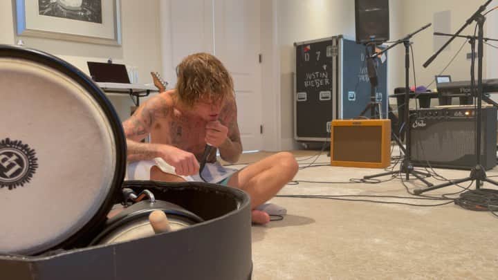 のインスタグラム：「Jam sesh with @eddiebenjamin and @harv   🎥: @rorykramer」