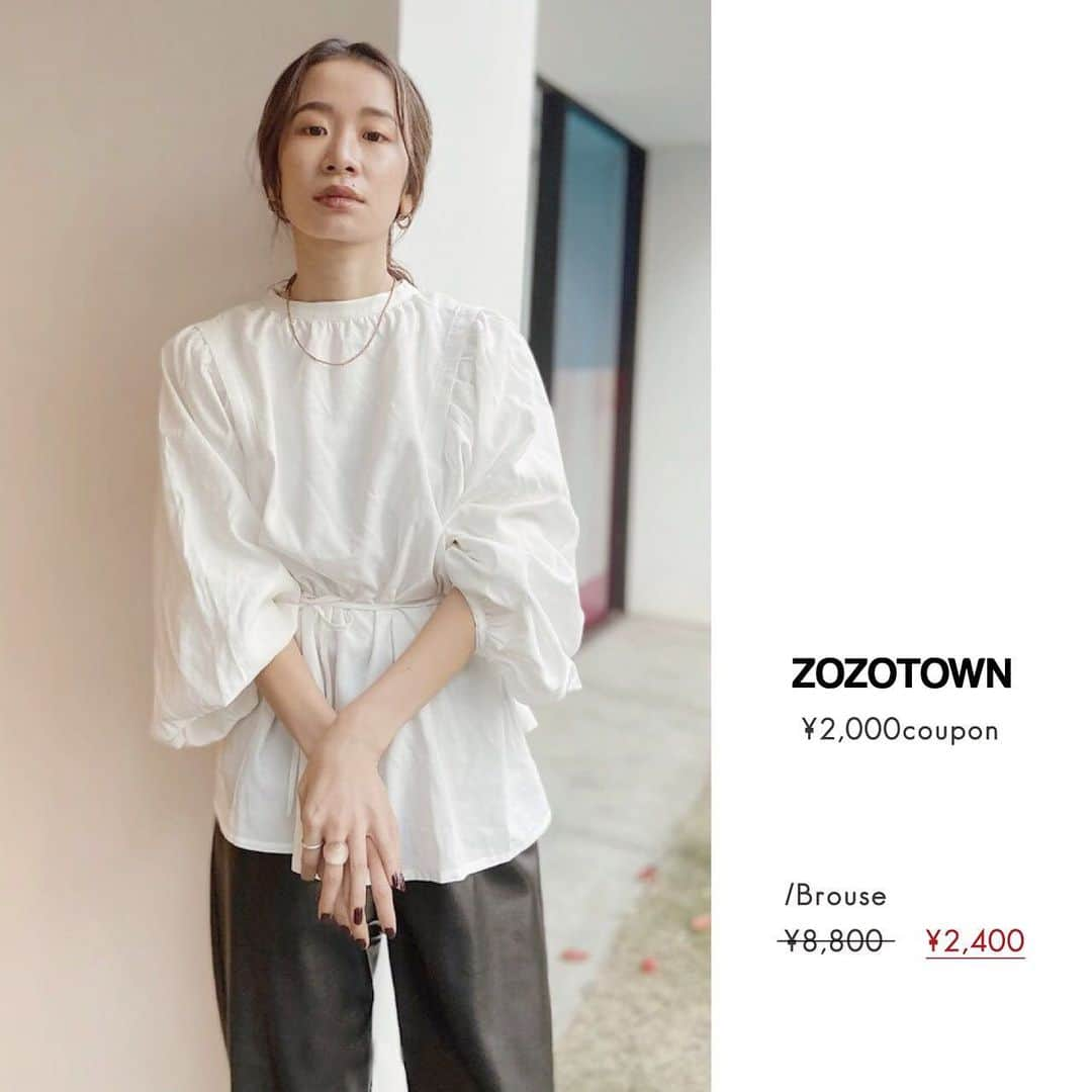 Ungrid staff snapさんのインスタグラム写真 - (Ungrid staff snapInstagram)「【ZOZOTOWNはセールが熱い🈹】 ¥2,000 OFFクーポン実施中 . #ボアムートンブルゾン ¥18,700(tax in)→¥9,220(tax in) . #バックリボンスウェット ¥7,700(tax in)→¥4,160(tax in) . #ショルダータックボリュームブラウス ¥8,800(tax in)→¥2,400(tax in) . @ungrid_staffsnap #TOPページURLよりご覧下さい . #ungrid #ungrid_staffsnap #zozotown」1月16日 10時10分 - ungrid_staffsnap