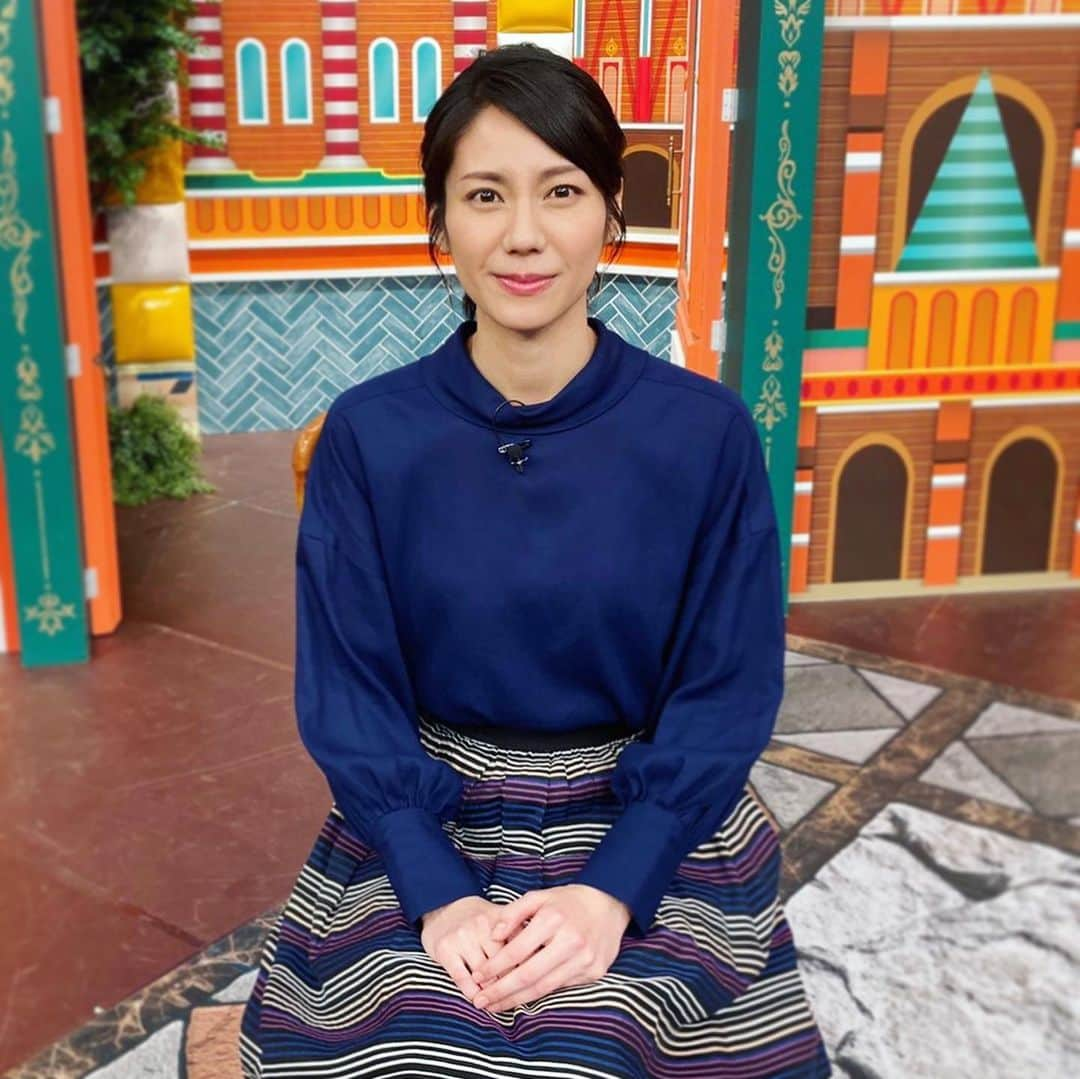 レッドアイズ 監視捜査班さんのインスタグラム写真 - (レッドアイズ 監視捜査班Instagram)「【#レッドアイズ 👁👁 出演情報】  1月17日(日)午前10:25〜放送📺 #ニノさん に…✍️  #松下奈緒 さん #松村北斗 (#SixTONES) さん …の松松コンビがゲスト出演✨  詳細は「ニノさん」番組HPへ👇 https://www.ntv.co.jp/ninosan/articles/5791svqwewnzu5p1nn0.html  #ドラマ第1話まであと7日 #1月23日土曜夜10時お楽しみに  ＿＿＿＿＿＿＿＿＿＿＿＿＿＿＿＿ 　#レッドアイズ 監視捜査班 📹 　　　𝟐𝟎𝟐𝟏年𝟏月𝟐𝟑日(土) 　　𝗘𝗣.𝟬𝟭 🟥 𝗦 𝗧 𝗔 𝗥 𝗧 🟥 ￣￣￣￣￣￣￣￣￣￣￣￣￣￣￣￣ 出演：#亀梨和也 　　　#松下奈緒 　　　#趣里 　　　#シシドカフカ 　　　#松村北斗(#SixTONES) 　　 　　　#木村祐一」1月16日 11時45分 - redeyes_ntv