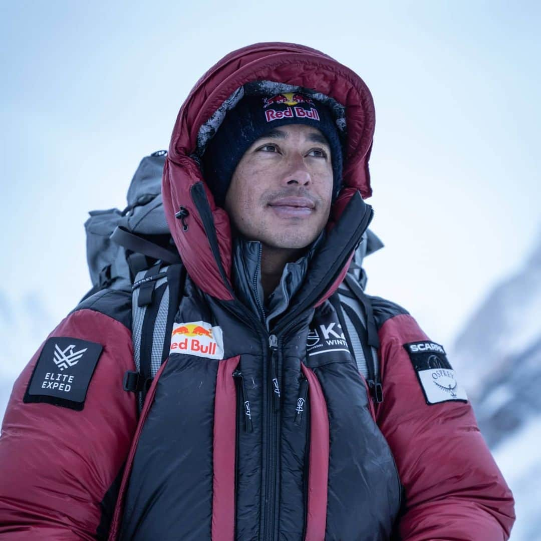 レッドブルさんのインスタグラム写真 - (レッドブルInstagram)「congratulations to @nimsdai & team for a 🌏 WORLD FIRST 🌏 winter summit of K2 ⛰️  the last great mountaineering challenge COMPLETED ✅  #givesyouwings #k2 #k2winter #adventure #redbull」1月16日 22時42分 - redbull