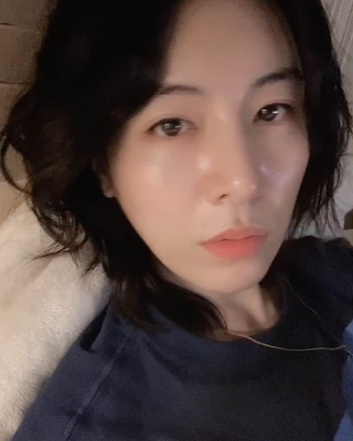 ノ・ミヌのインスタグラム：「😪😪」