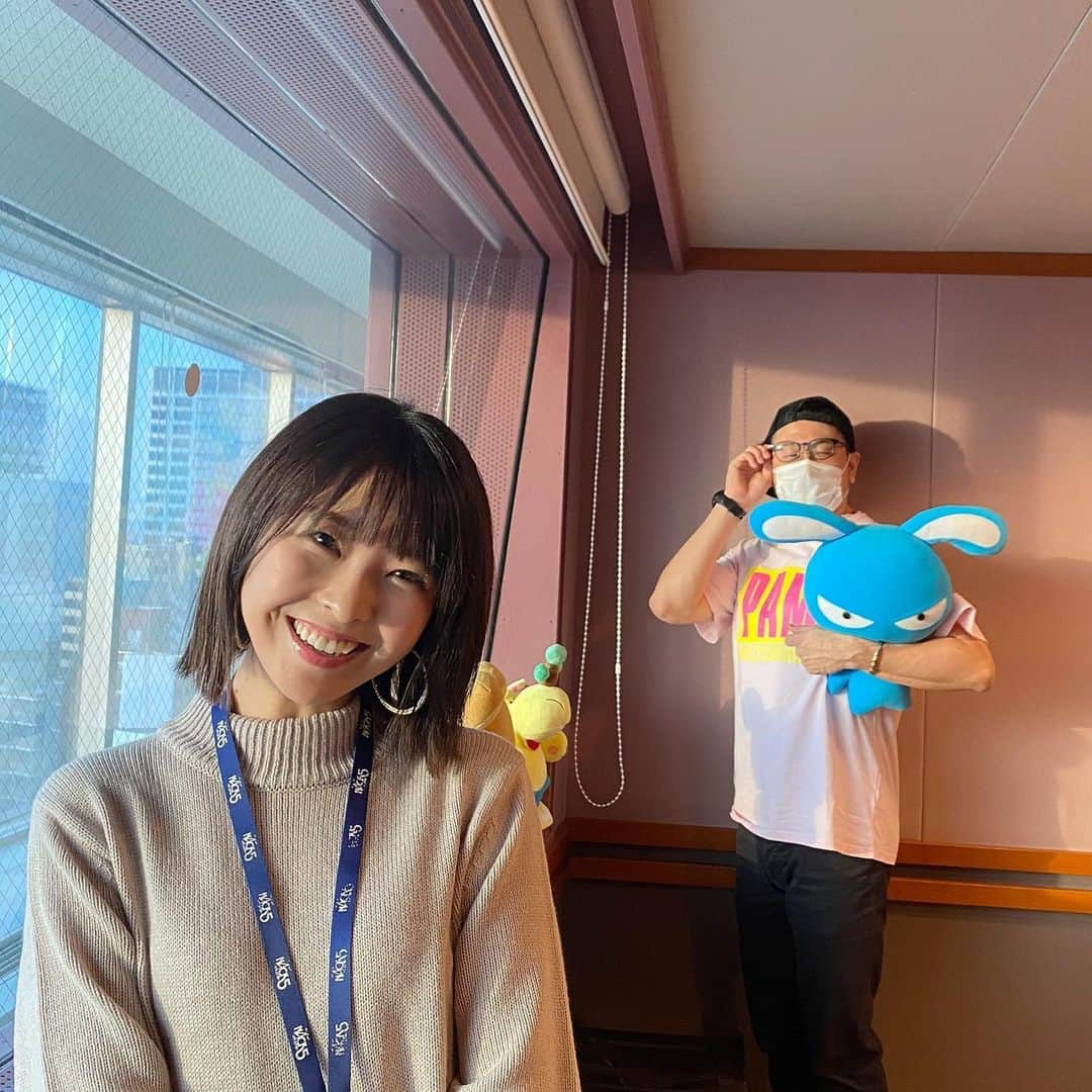 小尾渚沙さんのインスタグラム写真 - (小尾渚沙Instagram)「今日も『おびハピ！』に４時間お付き合い頂きありがとうございました✨ . 今日は本当にあたたかいですね🌸 ４月並みの気温だそうです✨ 気持ち良い〜🌸🌸 . 本格的に受験シーズンも到来‼️✨ 受験生の皆さん、体調崩されませんよう、ファイトですっ❣️ . . . #スワイプしてね 👉👉 #NACK5 #おびハピ795 #radiko #生放送 #ラジオ #ラジオパーソナリティ #ラジオパーソナリティー  #ラジオ好き #ラジオのある暮らし  #ラジオ好きな人と繋がりたい #ラジオ番組  #受験生 #受験シーズン #合格  #尺八 #ロツレチハ #ご自愛ください #ボブ #ボブヘア #ショートボブ #外ハネボブ にハマり中😎 #フリーアナウンサー #小尾渚沙」1月16日 15時09分 - obi_nagisa