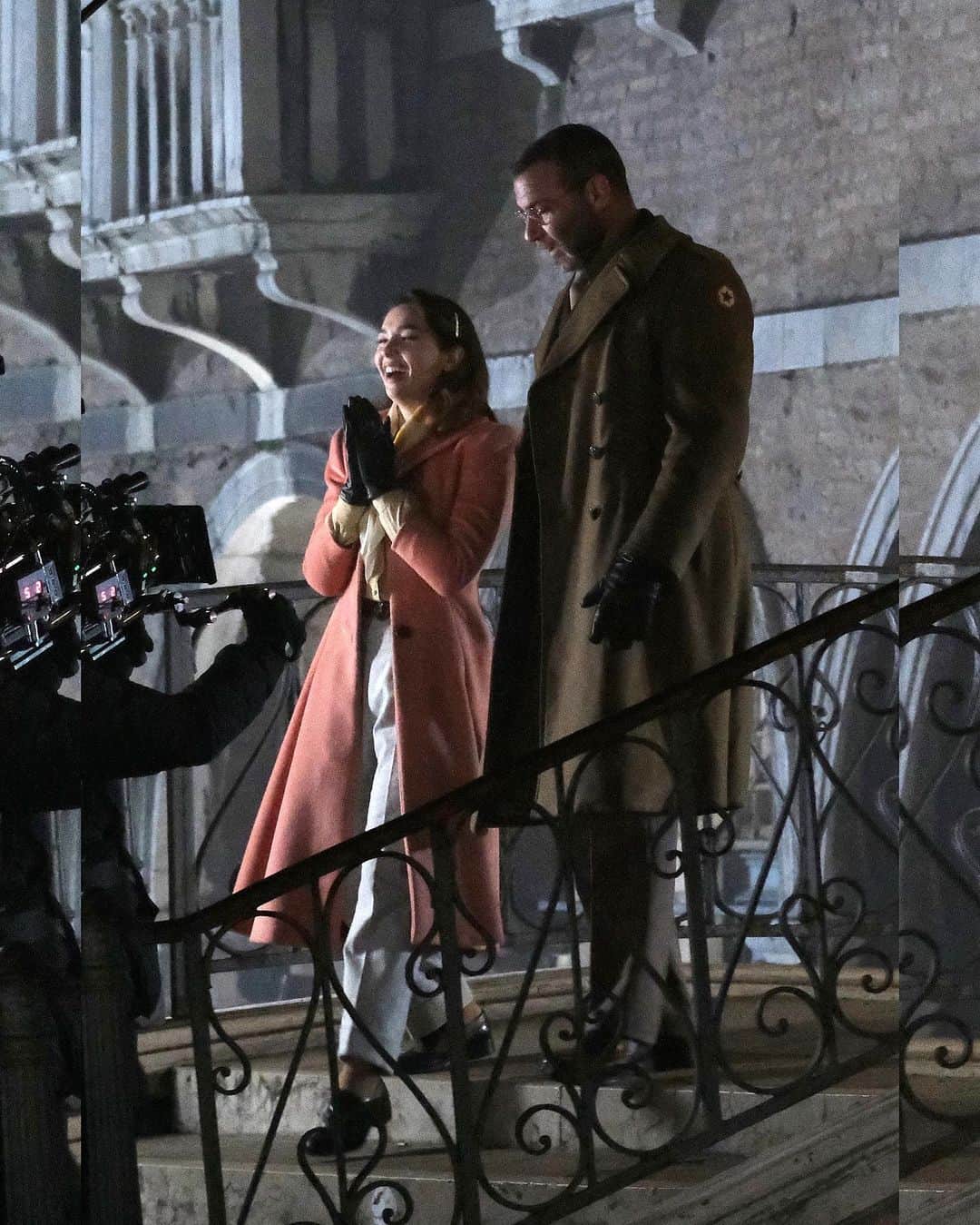 Just Jaredさんのインスタグラム写真 - (Just JaredInstagram)「Matilda De Angelis lets out a big laugh while filming “Across the River and Into The Trees” with Liev Schreiber in Venice #MatildadeAngelis #LievSchreiber Photos: Backgrid」1月16日 15時41分 - justjared