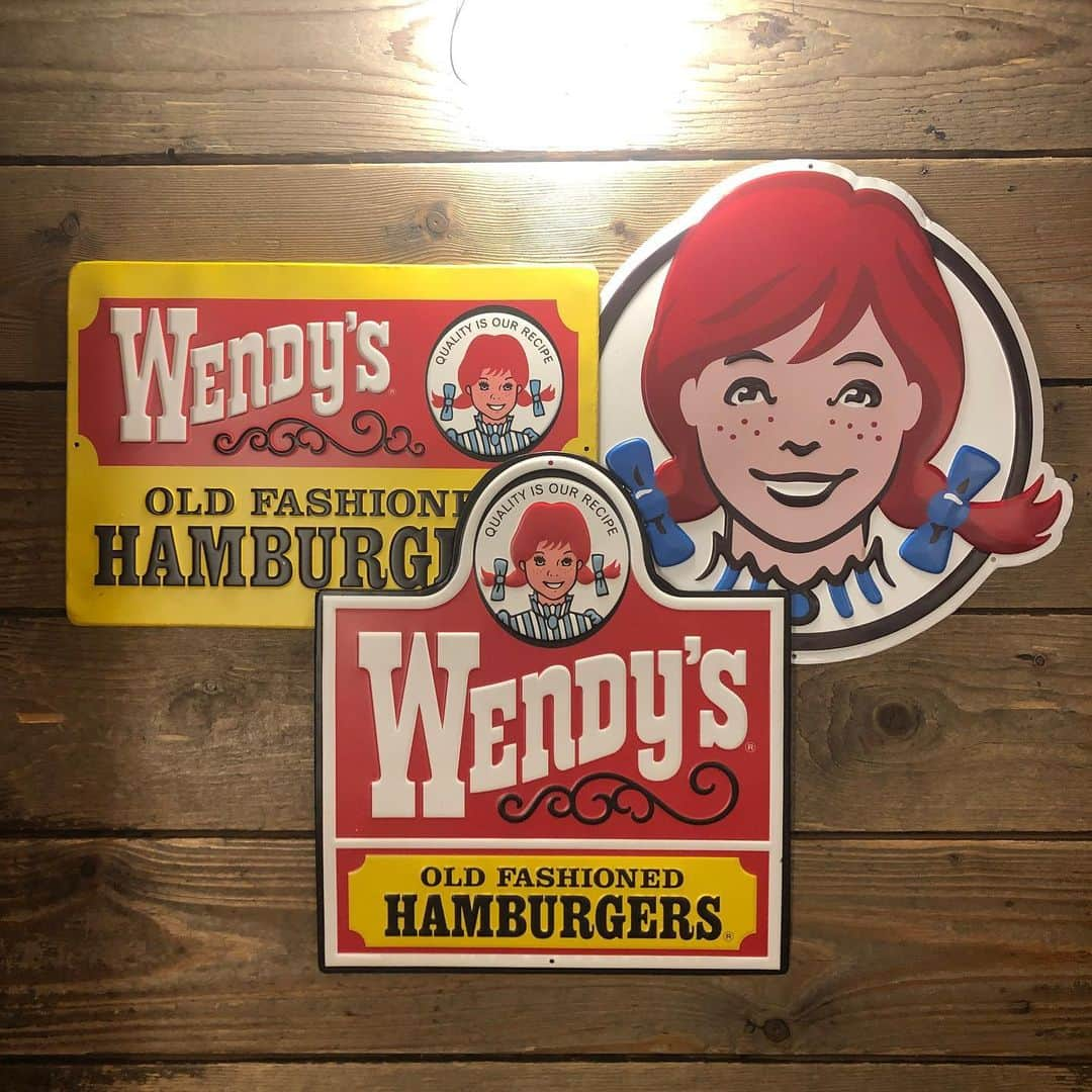 kiarrysさんのインスタグラム写真 - (kiarrysInstagram)「New Wendy’s Emboss Sign each 2500yen web shop in store now.」1月16日 17時20分 - kiarrys