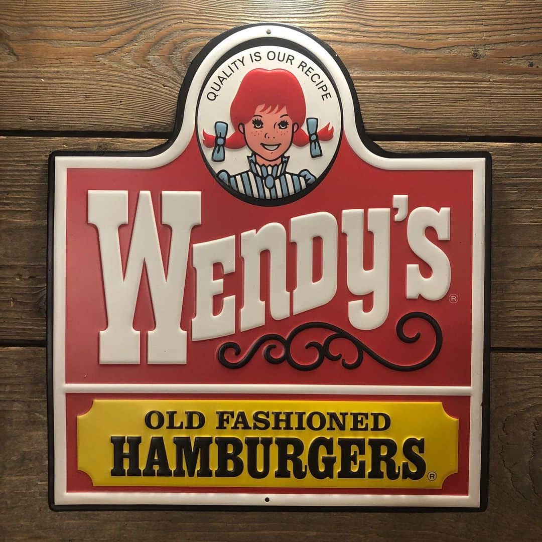 kiarrysさんのインスタグラム写真 - (kiarrysInstagram)「New Wendy’s Emboss Sign each 2500yen web shop in store now.」1月16日 17時20分 - kiarrys