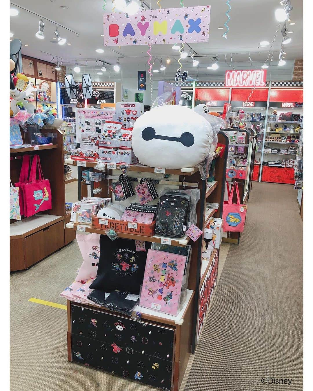 KIDDY LAND officialさんのインスタグラム写真 - (KIDDY LAND officialInstagram)「ベイマックスの新商品、原宿店でもご用意しております♪ #omotesando #表参道 #harajuku #原宿 #ベイマックス #disney #kiddyland #ディズニーアベニュー #kawaii  #hero #baymax」1月16日 17時20分 - kiddyland_co.jp