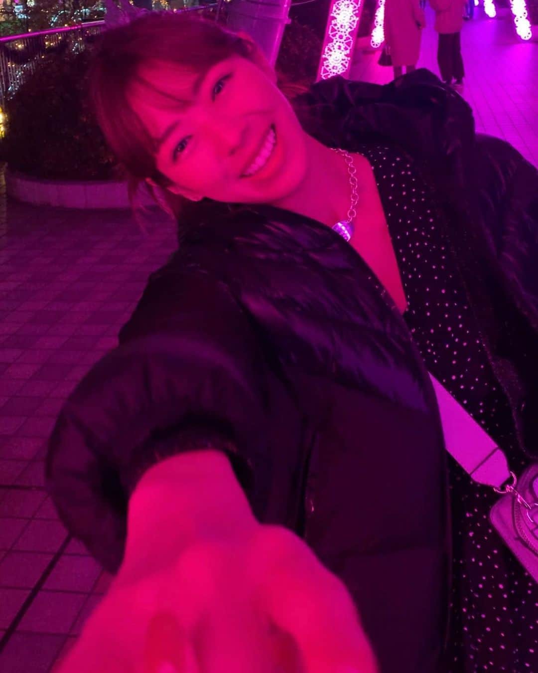 わちみなみのインスタグラム：「ホリプロのタレントもはじめる﻿ イチナナライブ！﻿ わたしも始めます💞﻿ ﻿ 🌺本日21時から  早速配信します。﻿  これから毎週土曜21時から配信予定なので﻿ フォローしにきてね😋💞﻿ ﻿ #イチナナライブ﻿ #わちみなみ」