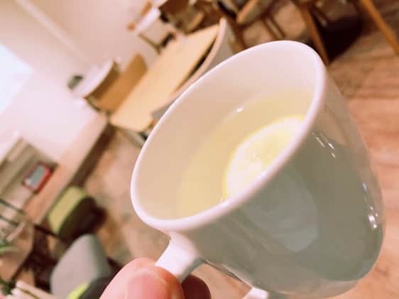 あつひろさんのインスタグラム写真 - (あつひろInstagram)「豪華でした！！ 大変美味しゅうございました😋 そして今日も白湯を飲む🍵🍋  #まかない #Cafe #カフェ #cocodetea  #大塚駅」1月16日 17時58分 - atsuhiro0613