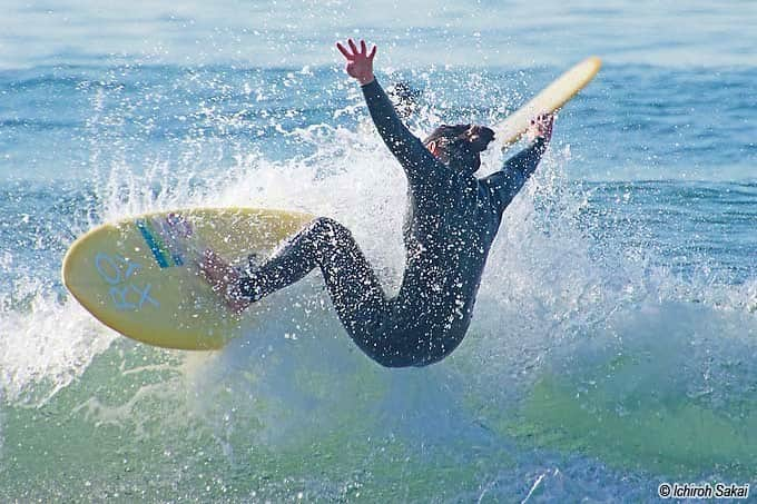 大村 奈央さんのインスタグラム写真 - (大村 奈央Instagram)「小さい波もスイスイ進むボード🏄‍♀️✨ @jrsurfboardsjapan」1月16日 18時49分 - naoomura