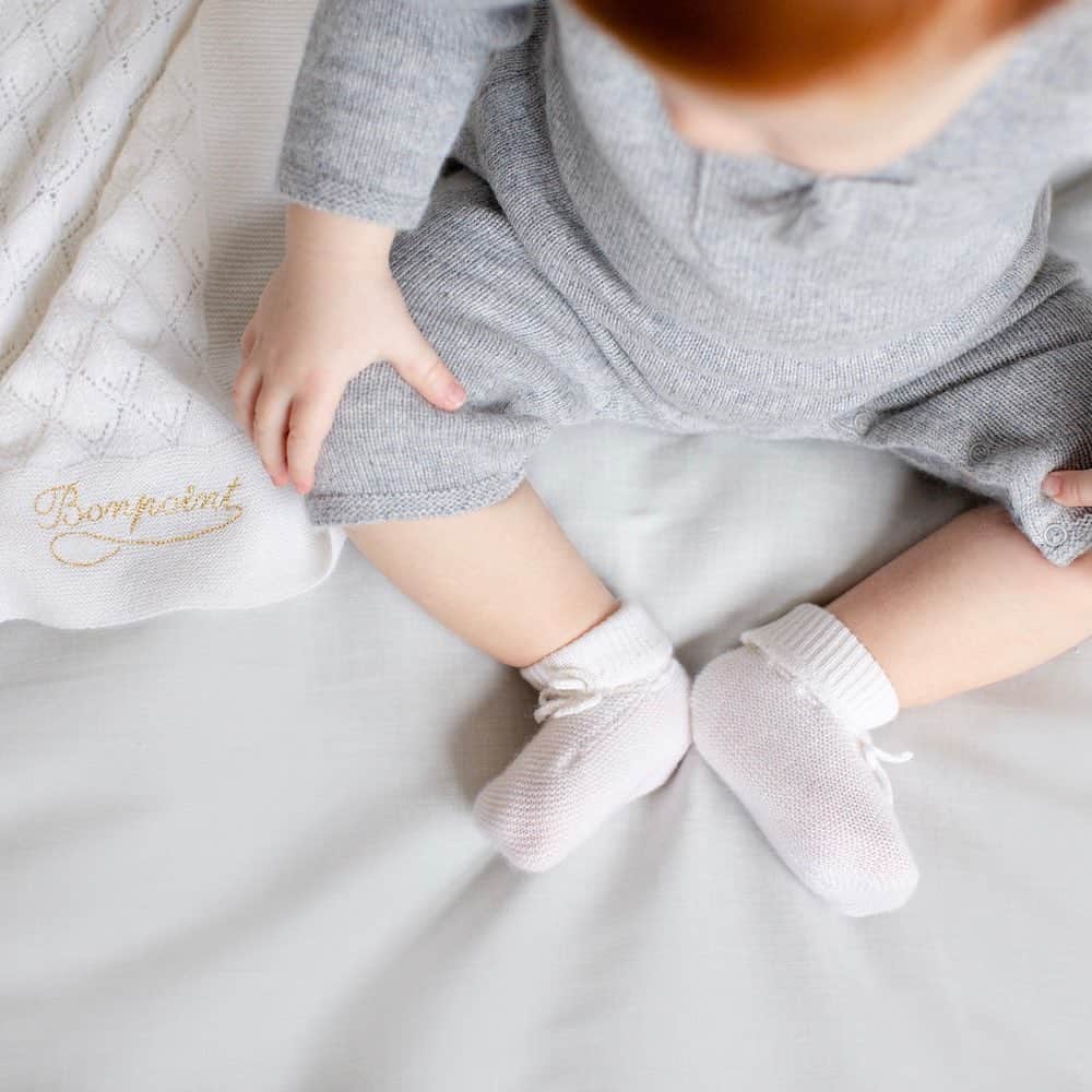 bonpointさんのインスタグラム写真 - (bonpointInstagram)「Birth is an hymn to life ! Timeless, refined and adorable, the Bonpoint new born collection is recognisable by attention to small details and is a gift to be remembered. Discover our new sets for babies to blossom in a universe of pastel colors in our boutiques. #newborn #baby #bonpoint #newbornset #cherrysh」1月16日 19時37分 - bonpoint